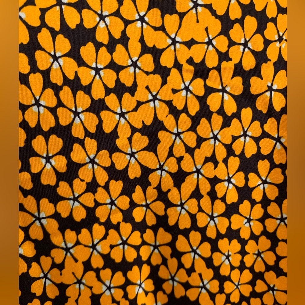 Diane Von Furstenberg Silk Wrap Dress in Buttercup Print - Size 4 - Picture 11 of 13